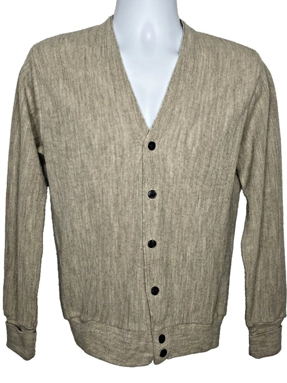 Vintage 70's Arrow Cardigan Sweater Size M Beige Grunge Grandpacore Preppy